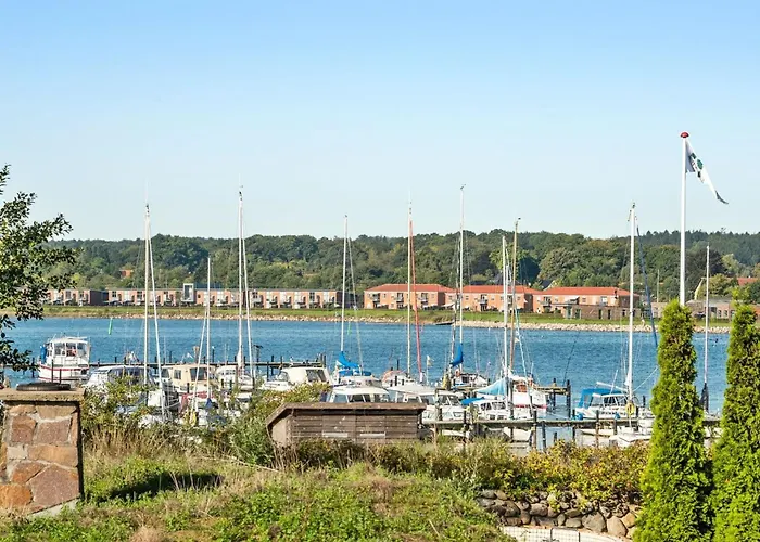 Joris - 100m To The Fjord By Interhome Gråsten